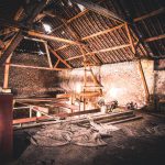Ferme en pierres située à Senzeilles commune de Cerfontaine - une autre vue de la belle grange